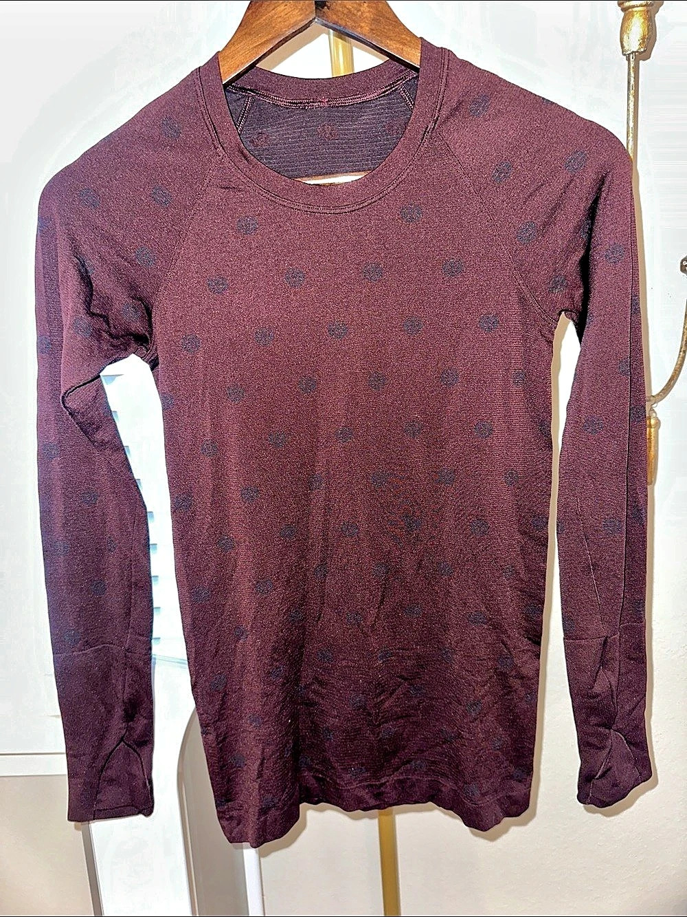 Lululemon Long Sleeve Swiftly Tech; Burgundy; Black Lululemon Dots